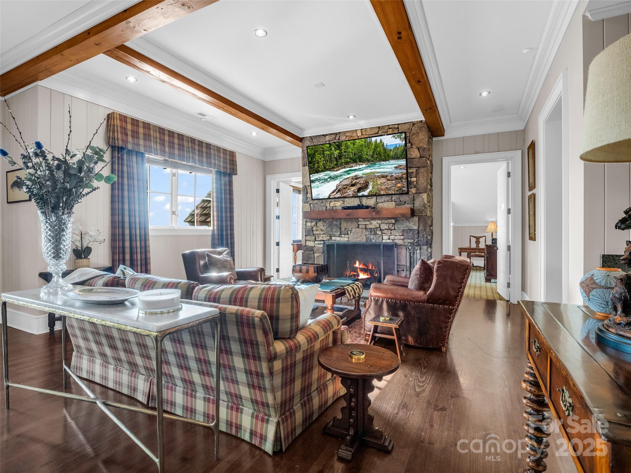 305 Clubhouse, Unit B301 Mill Spring, NC 28756 - Photo 9 of 38