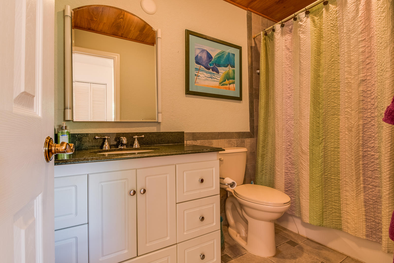 6671 Via Regina Boca Raton, FL 33433 - Photo 16 of 30 Bathroom