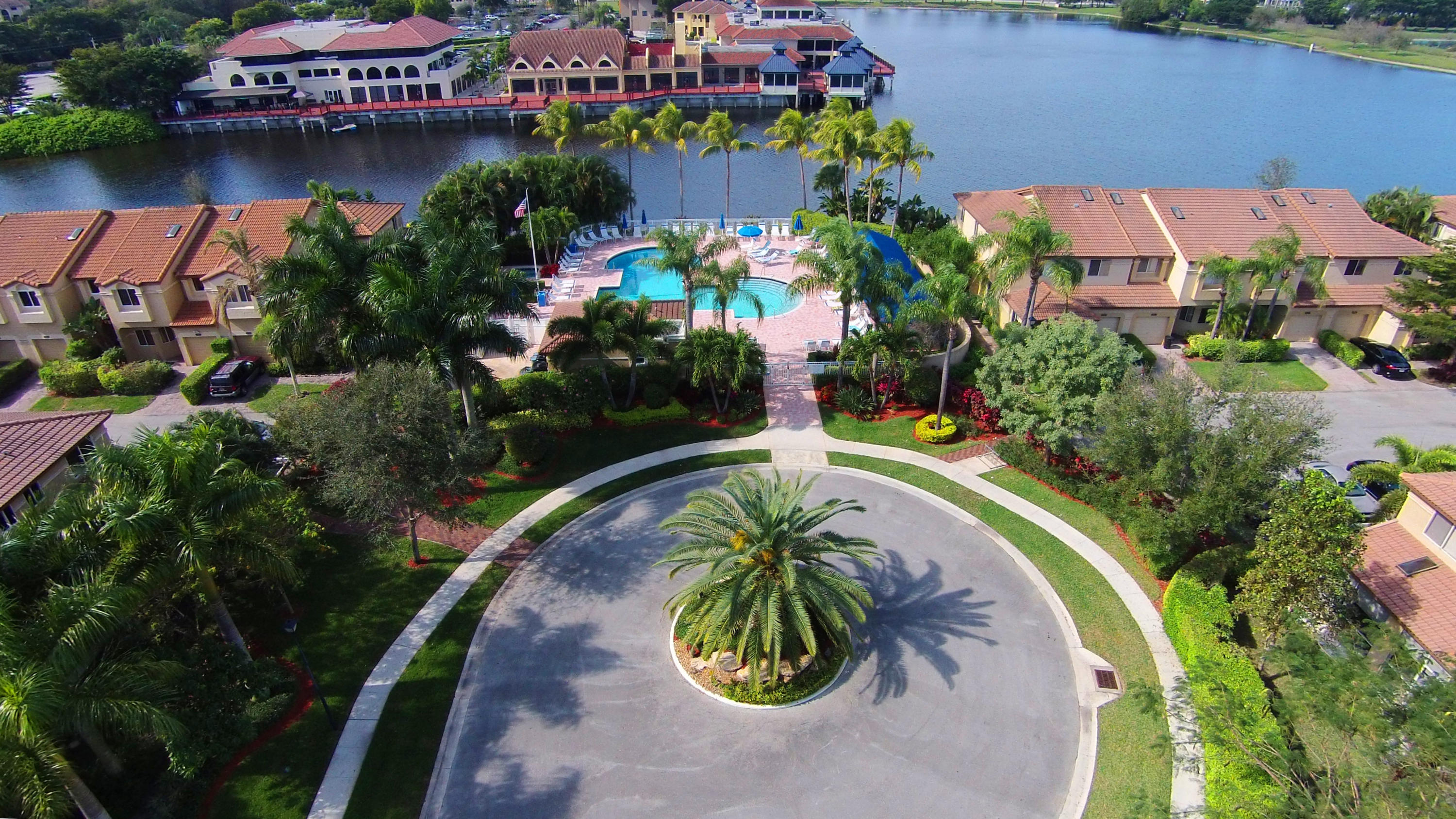 6671 Via Regina Boca Raton, FL 33433 - Photo 24 of 30 Community Pool