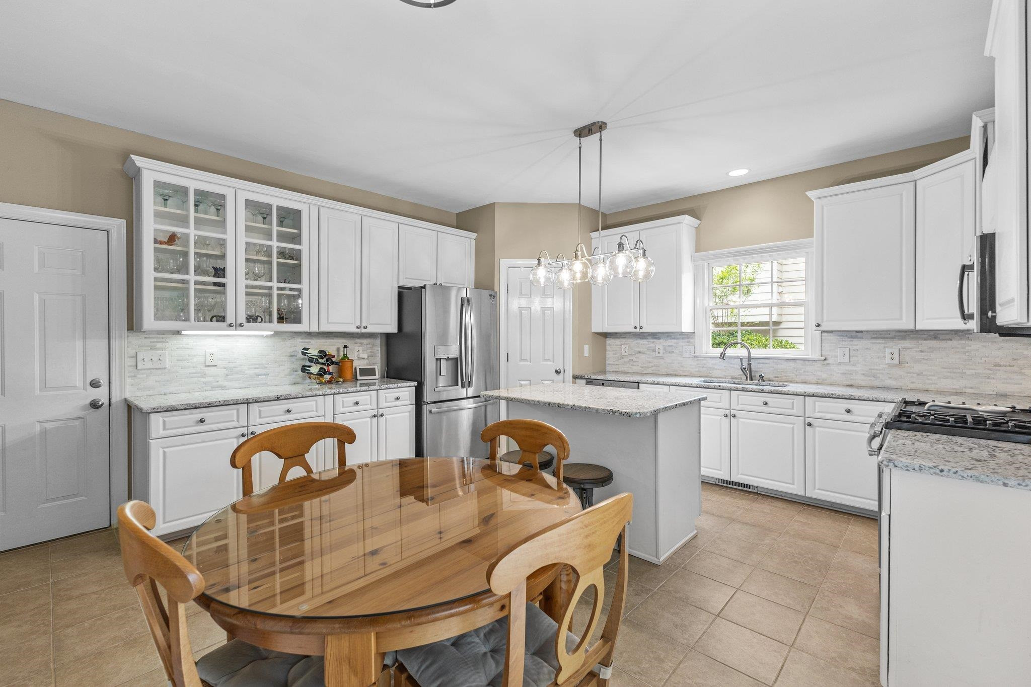 4009 Sunridge Road Raleigh, NC 27613 - Photo 12 of 35 Photo 12