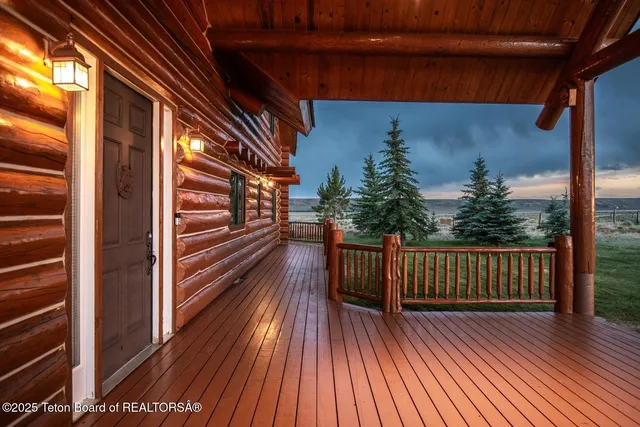 $1,225,000 | 6 Jarrett Road, Pinedale, WY 82941