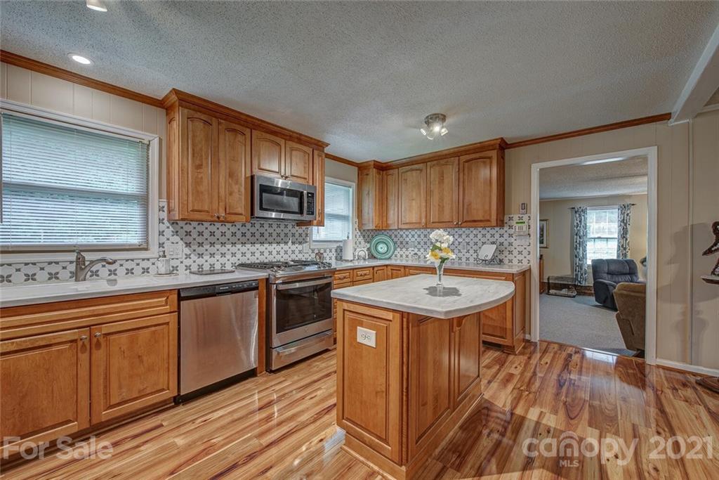 150 Cooks Lake Road Gastonia, NC 28056 - Photo 10 of 29 Gallery Image 10