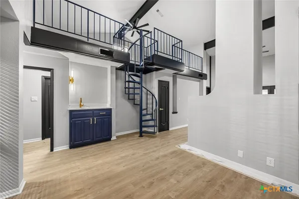 a view of a storage & utility room