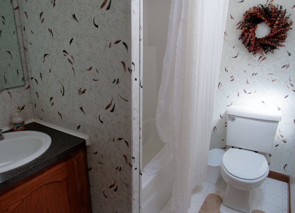 51150 Mayflower Road South Bend, IN 46628 - Photo 23 of 27 Gallery Image 23