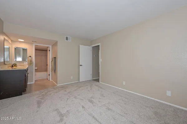 $225,000 | 1730 West Emelita Avenue, Unit 1020, Mesa, AZ 85202