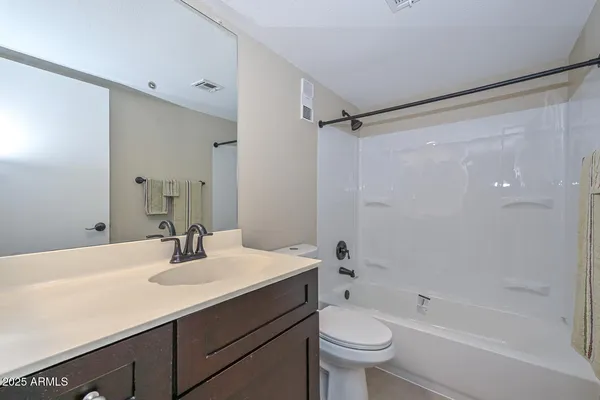 $225,000 | 1730 West Emelita Avenue, Unit 1020, Mesa, AZ 85202