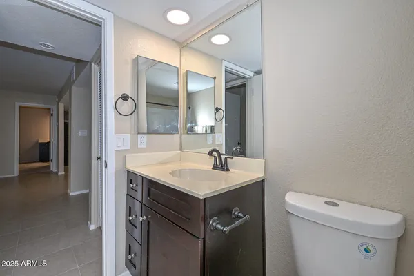 $225,000 | 1730 West Emelita Avenue, Unit 1020, Mesa, AZ 85202