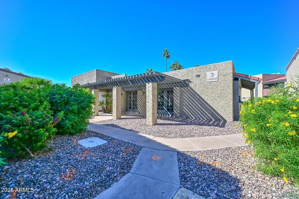 $225,000 | 1730 West Emelita Avenue, Unit 1020, Mesa, AZ 85202