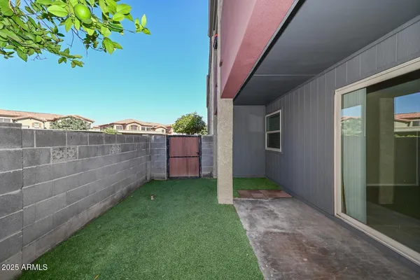 $225,000 | 1730 West Emelita Avenue, Unit 1020, Mesa, AZ 85202