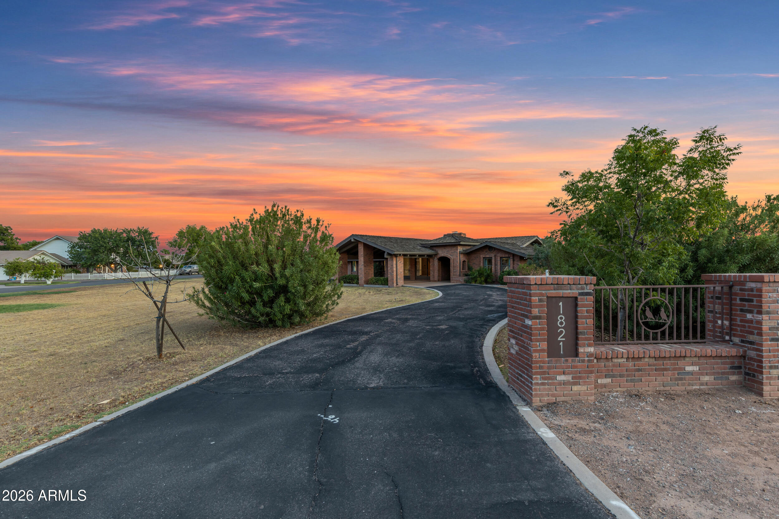 1821 East Elliot Road Gilbert, AZ 85296 - Photo 4 of 114 152_434_a4m_acm