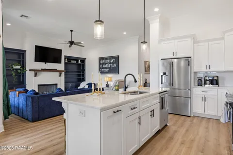 $499,000 | 406 Sunshine Rise Drive, Broussard, LA 70518