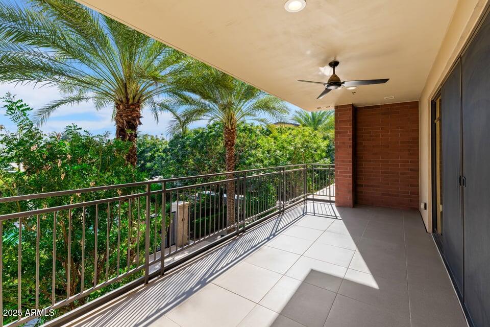 6166 North Scottsdale Road, Unit B2008 Paradise Valley, AZ 85253 - Photo 38 of 69 Enclave Unit 2008-32