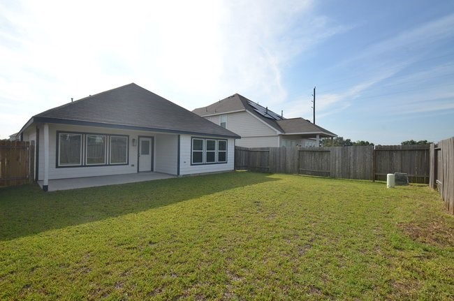5626 Brooklyn Rose Drive Rosharon, TX 77583 - Photo 49 of 50 Gallery Image 49