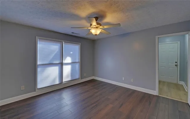 $389,900 | 212 Providence Point Lane, Hartwell, GA 30643