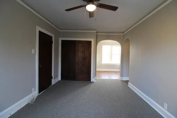 $1,300 | 5802 North Mason Avenue, Unit 1W, Chicago, IL 60646