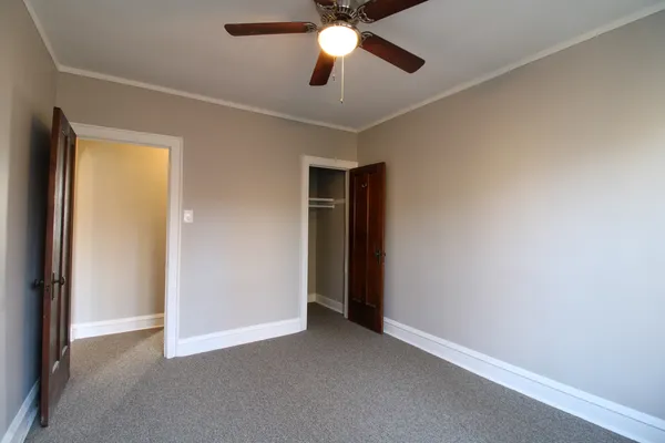 $1,300 | 5802 North Mason Avenue, Unit 1W, Chicago, IL 60646