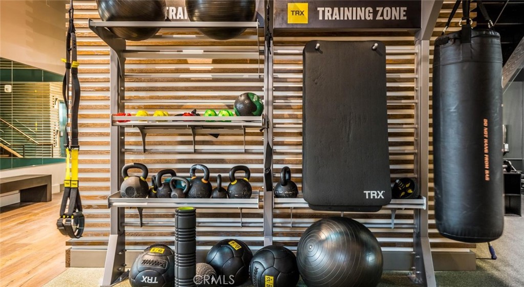 150 Van Ness Avenue, Unit 1036 San Francisco, CA 94102 - Photo 27 of 75