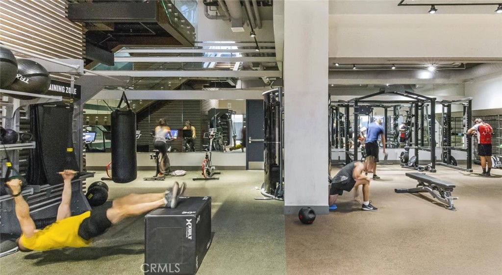 150 Van Ness Avenue, Unit 1036 San Francisco, CA 94102 - Photo 35 of 75 a view of gym