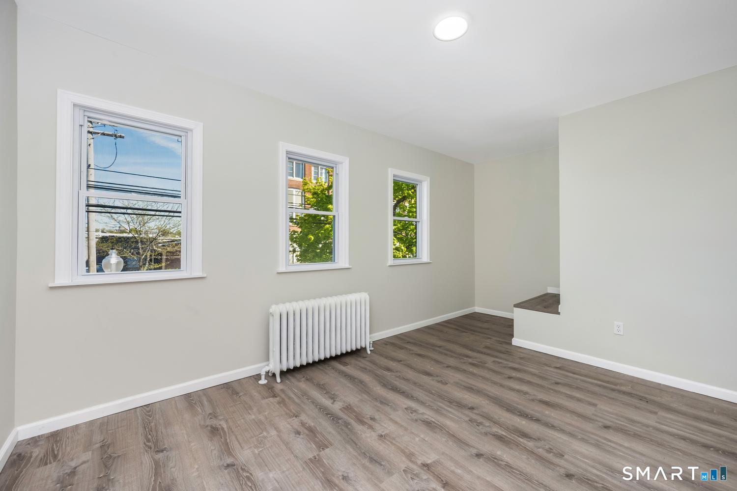 1040 Connecticut Avenue Bridgeport, CT 06607 - Photo 17 of 24