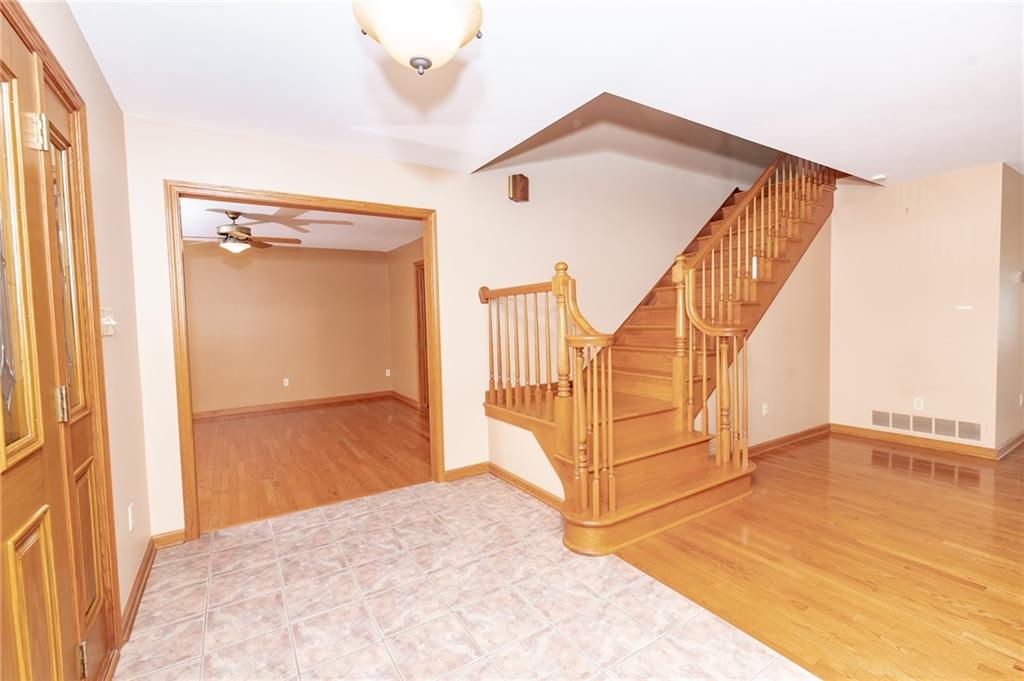31 Lynn Way Indiana, PA 15701 - Photo 3 of 46 Gallery Image 3