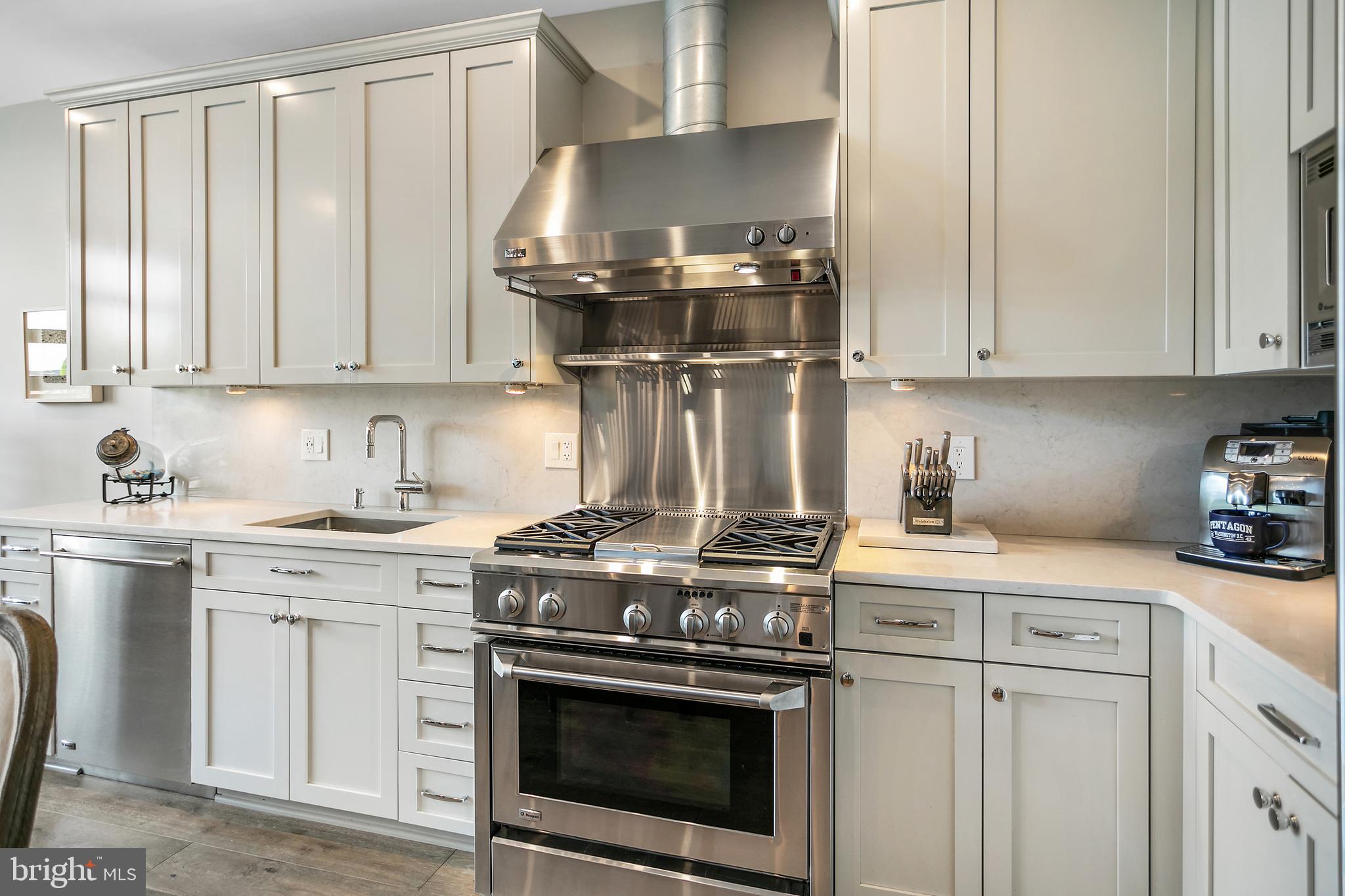 2125 14th Street Northwest, Unit 321W Washington, DC 20009 - Photo 10 of 27