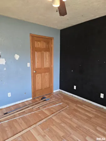 $205,000 | 70 Banyan Drive, Canton, IL 61520
