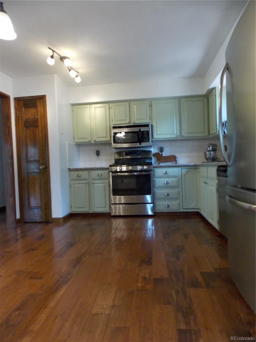 85 Victoria Road Pine, CO 80470 - Photo 8 of 30 Gallery Image 8