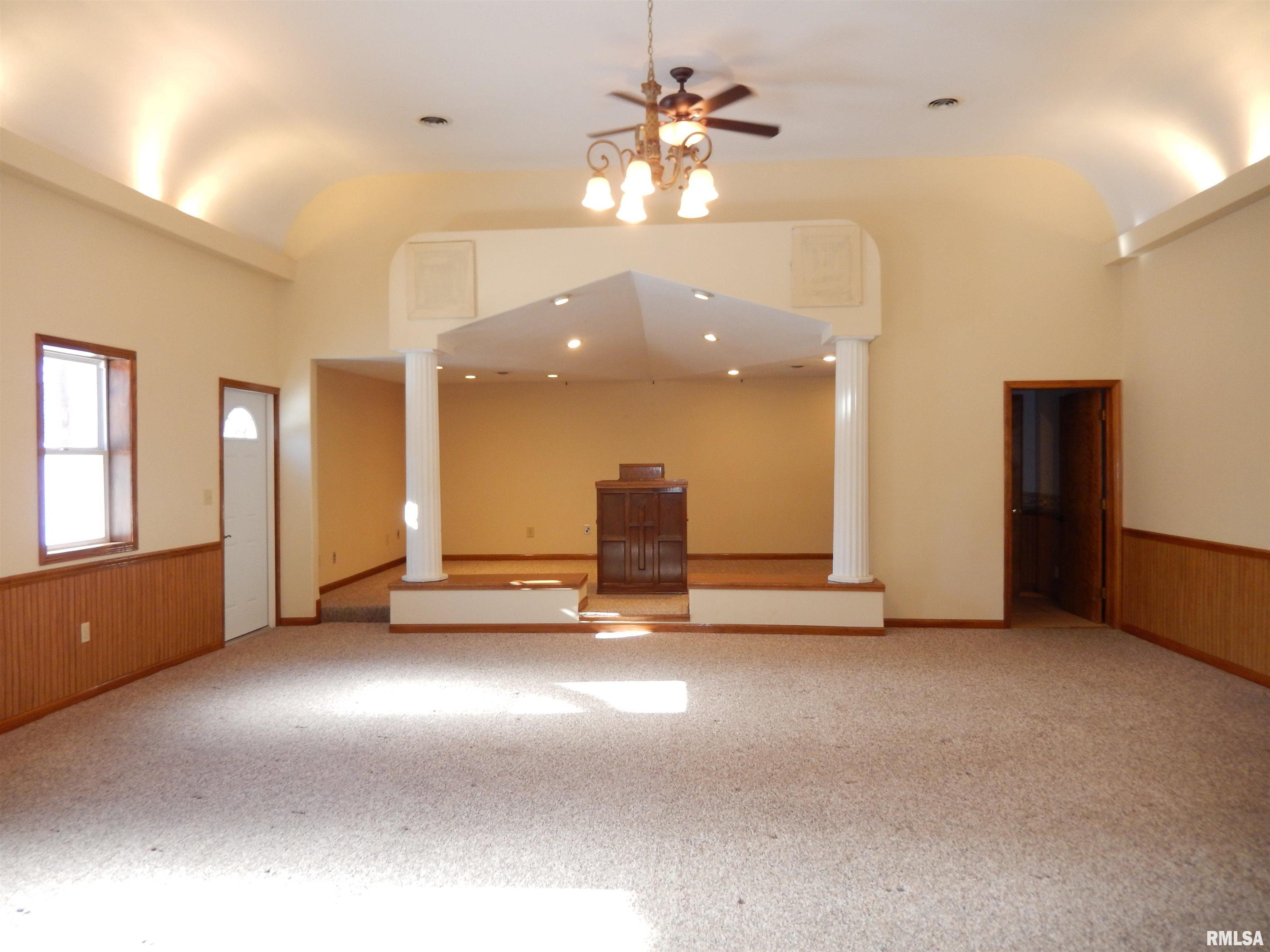 320 North Mechanic Street Macomb, IL 61455 - Photo 26 of 30