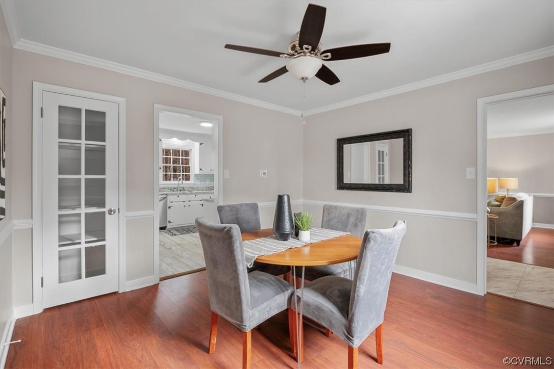 4606 Brookridge Road Chesterfield, VA 23832 - Photo 26 of 48 a dining room with furniture and window