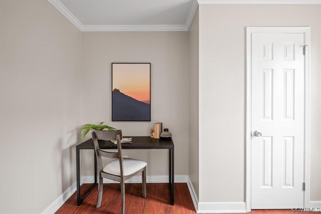 4606 Brookridge Road Chesterfield, VA 23832 - Photo 39 of 48 a workspace room with furniture and wooden floor