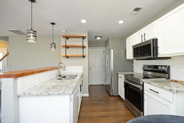 $334,999 | 8117 Bright Oak Trail, Raleigh, NC 27616