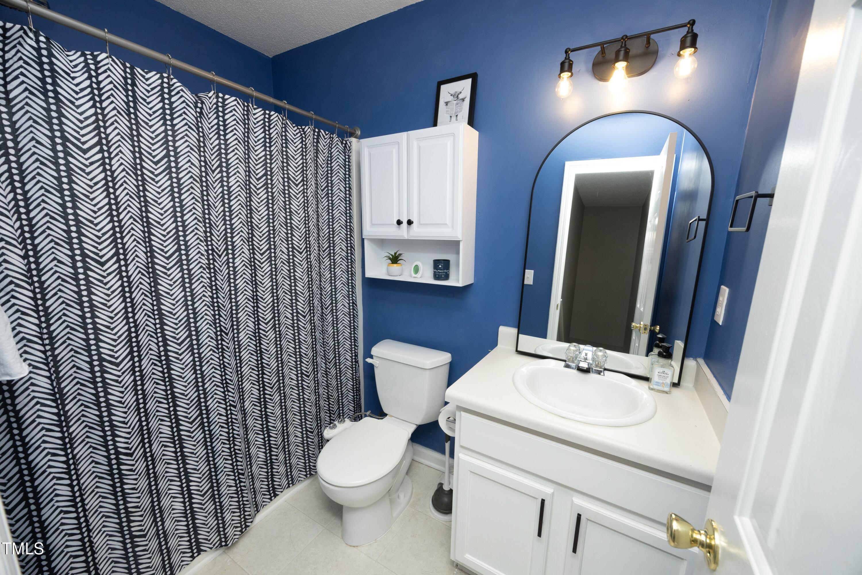 8117 Bright Oak Trail Raleigh, NC 27616 - Photo 33 of 34 33FullBath