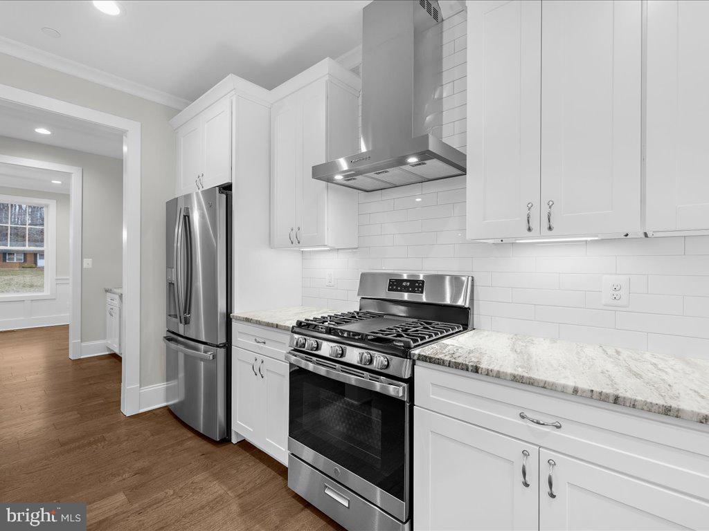 16201 Swanson Road Upper Marlboro, MD 20774 - Photo 18 of 67 Stainless Steel GE Appliances