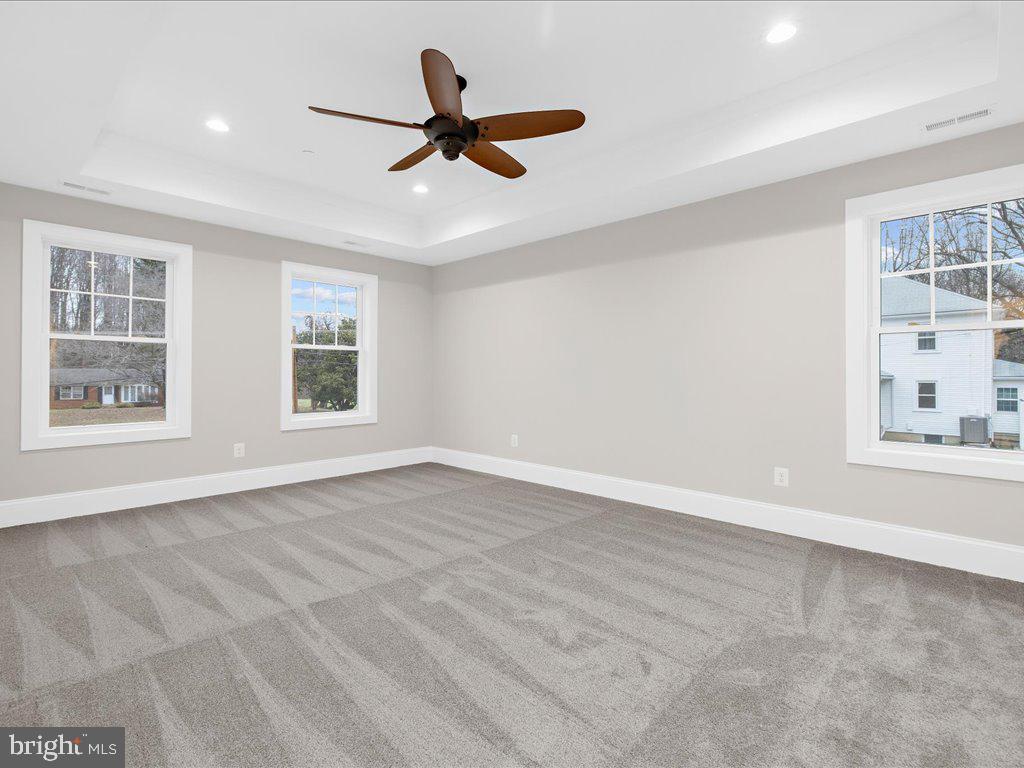 16201 Swanson Road Upper Marlboro, MD 20774 - Photo 45 of 67 Spacious Owners Suite