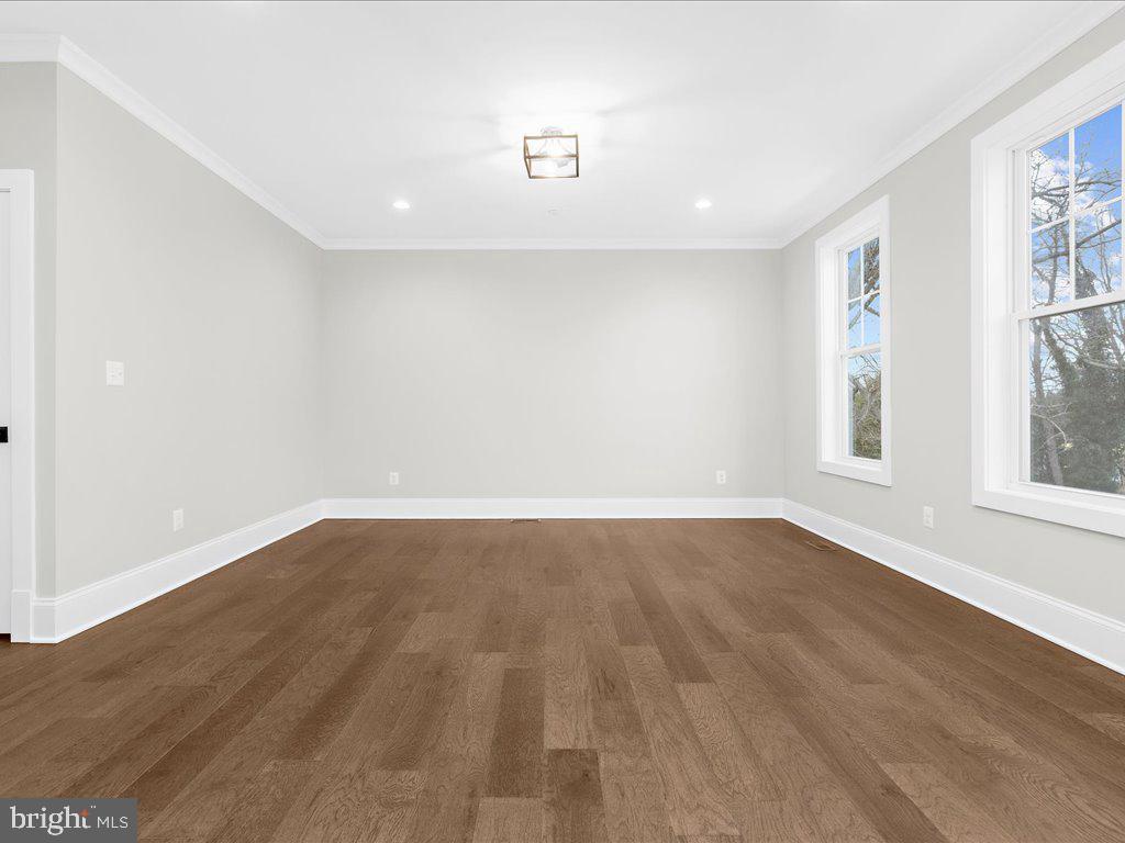 16201 Swanson Road Upper Marlboro, MD 20774 - Photo 10 of 67 Living Room