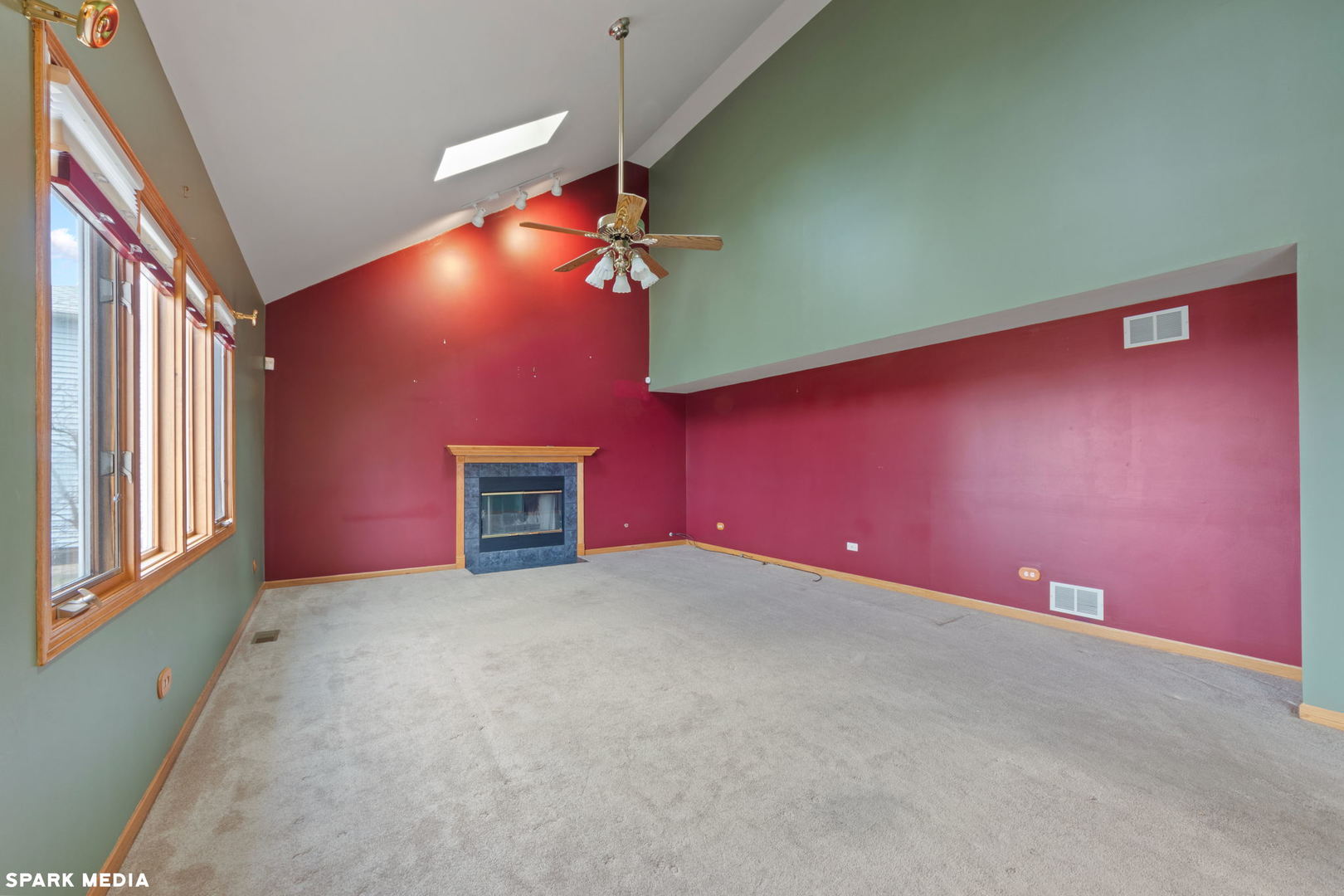 5642 Feather Creek Road Matteson, IL 60443 - Photo 12 of 36 a view of empty room with window
