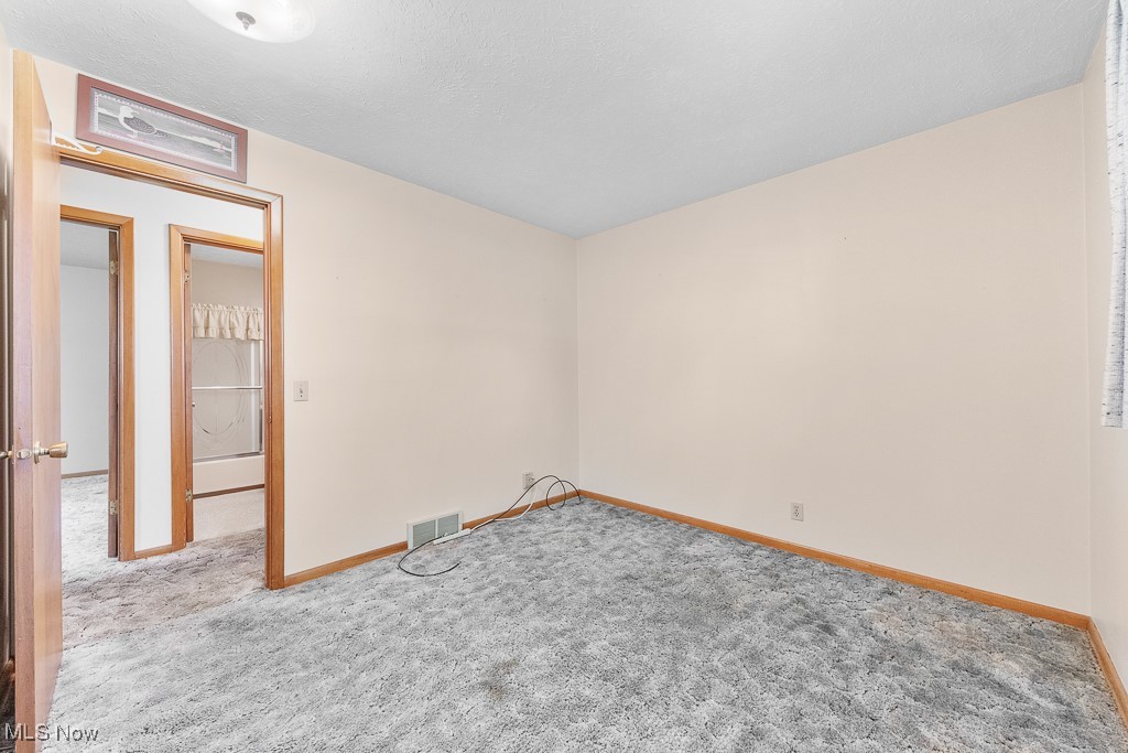 1780 Rosemont Road Southwest Alliance, OH 44601 - Photo 27 of 47 Gallery Image 27