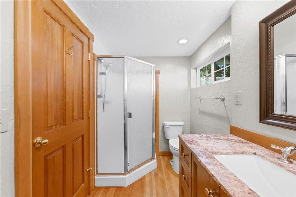220 Squaw Valley Road McCloud, CA 96057 - Photo 22 of 37 Gallery Image 22