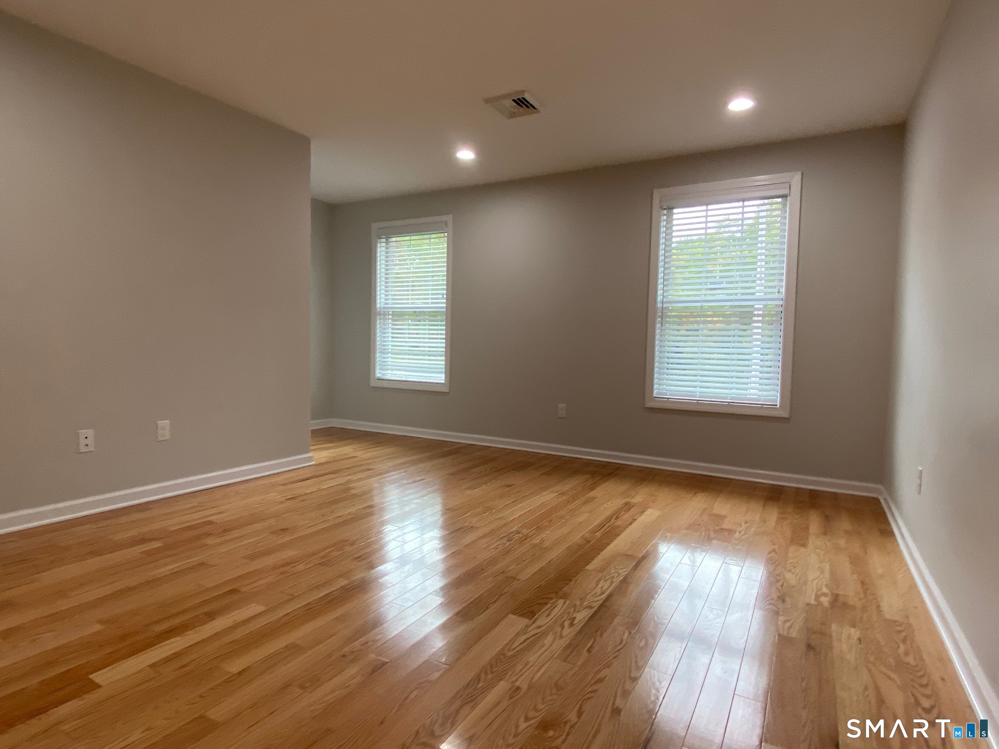 2772 Boston Post Road, Unit 9 Guilford, CT 06437 - Photo 8 of 25
