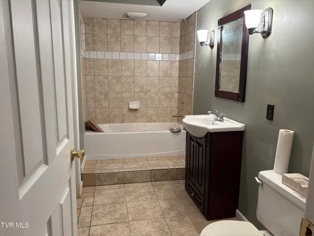 $329,000 | 1238 Tanglewood Drive, Greeneville, TN 37743