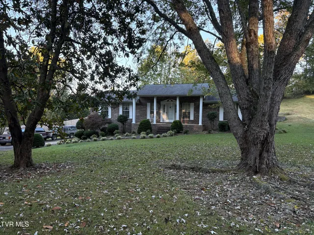 $329,000 | 1238 Tanglewood Drive, Greeneville, TN 37743