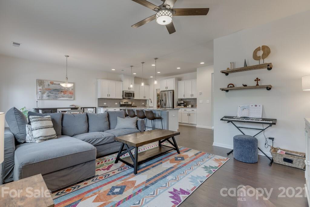 634 Amber Meadows Way, Unit 295 Tega Cay, SC 29708 - Photo 17 of 33