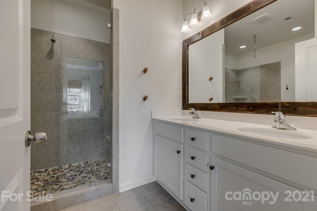 634 Amber Meadows Way, Unit 295 Tega Cay, SC 29708 - Photo 22 of 33