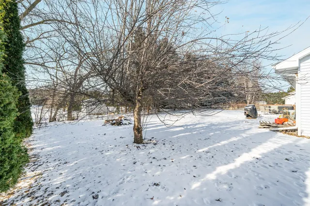 $375,000 | 1951 Amy Jo Drive, Oshkosh, WI 54904