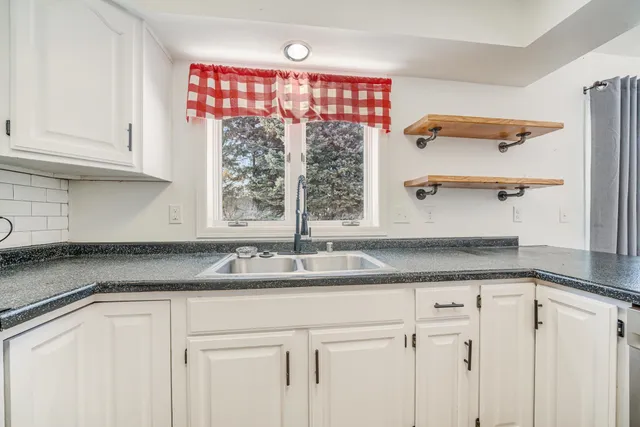 $375,000 | 1951 Amy Jo Drive, Oshkosh, WI 54904