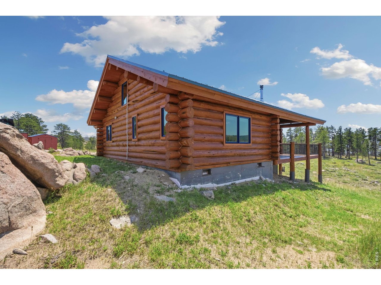 3086 Davis Ranch Road Bellvue, CO 80512 - Photo 26 of 33 Full log exterior