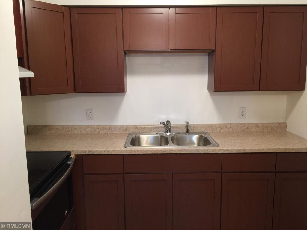 2085 Hillview Road Mounds View, MN 55112 - Photo 7 of 26 Gallery Image 7