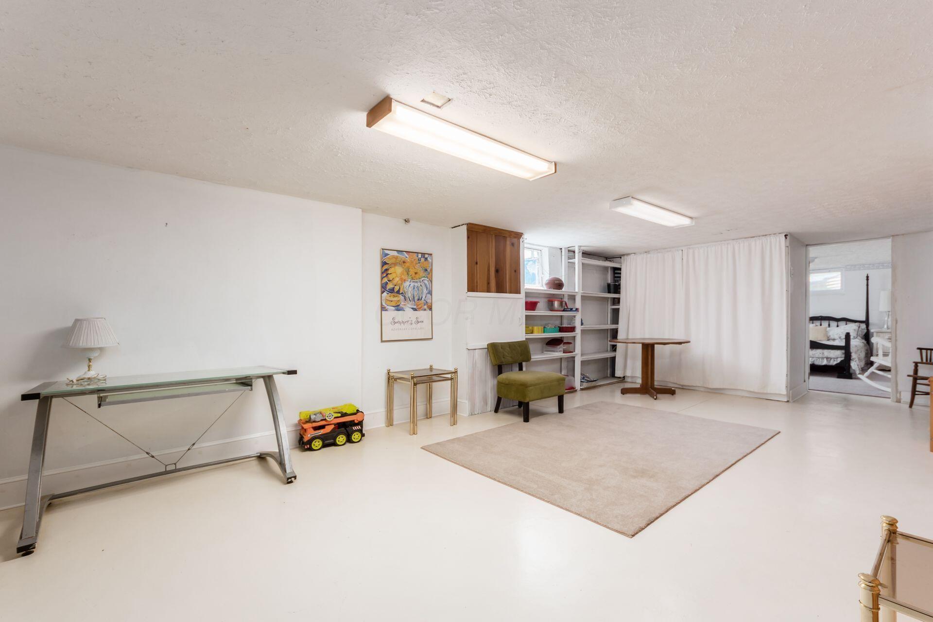 2022 Milden Road Columbus, OH 43221 - Photo 22 of 38 26_2022 Milden Rd, Upper Arlington, OH 4