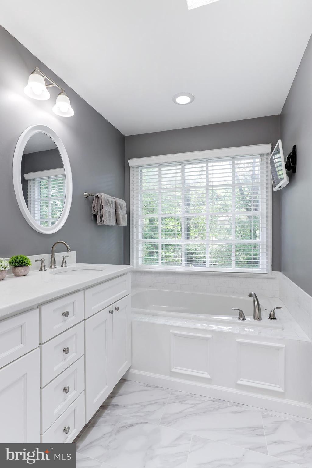1289 Lamplighter Way Reston, VA 20194 - Photo 34 of 55