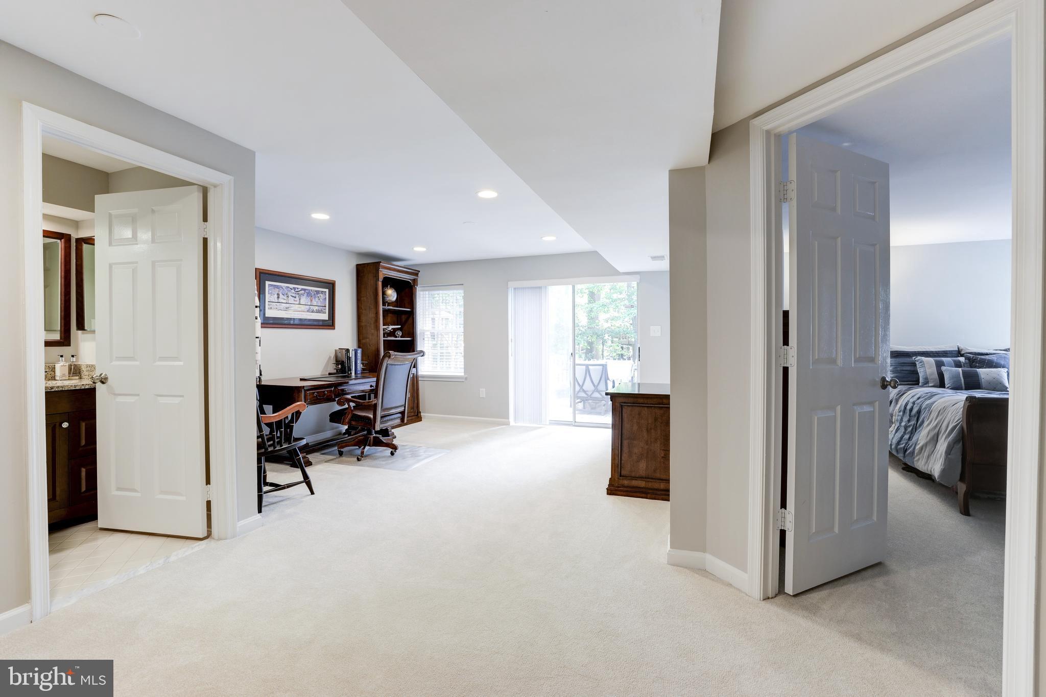 1289 Lamplighter Way Reston, VA 20194 - Photo 44 of 55